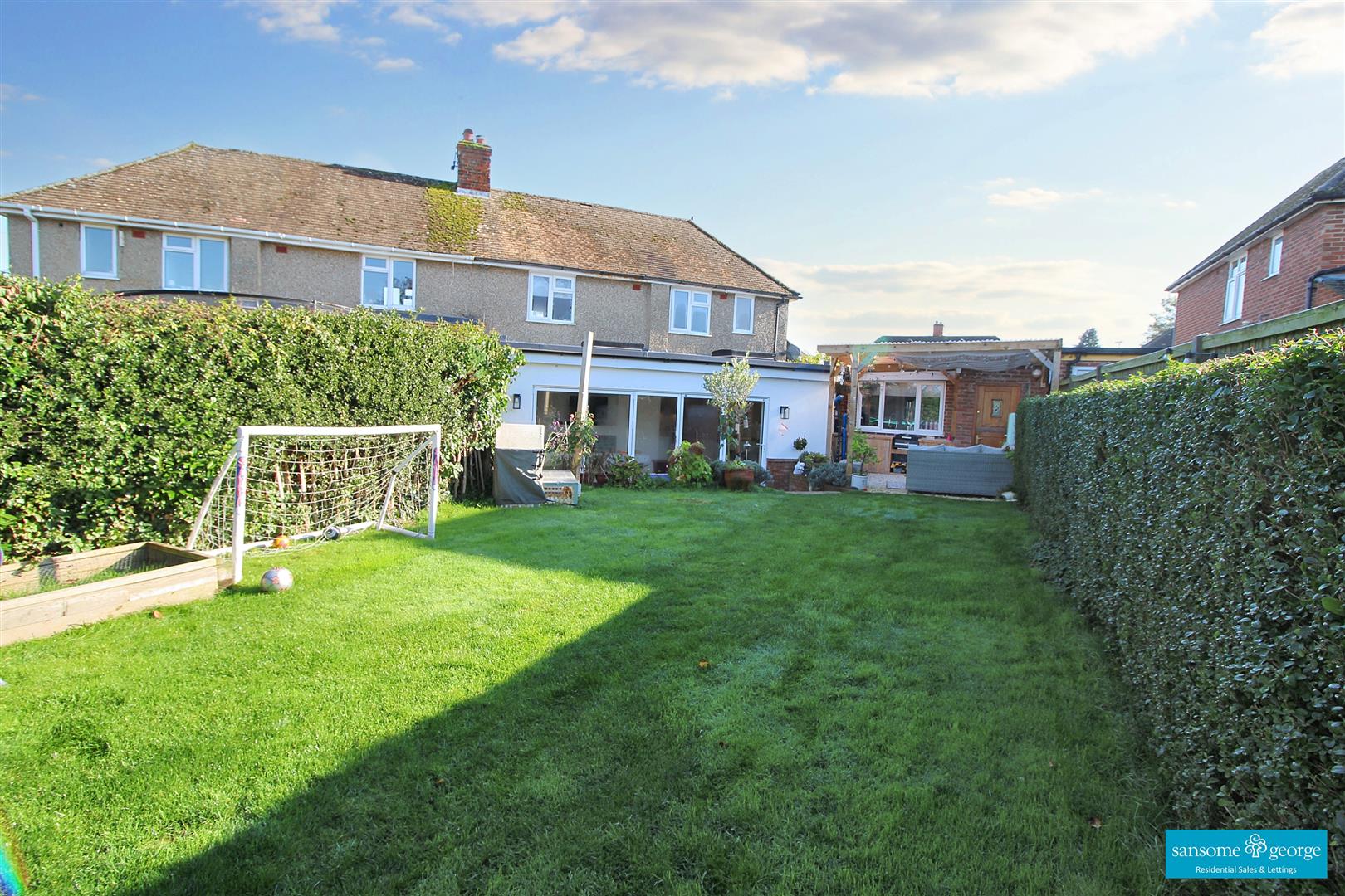 Westwood Road, Tilehurst, Reading